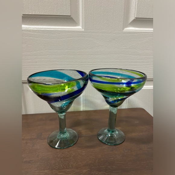 16Oz Hand Blown Margarita Glasses Blue Green Swirls Set of 2 Made in Mexico - Picture 4 of 13